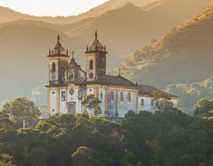 c963d708-4b8e-4737-a37a-e74c6245cdca-Brazil-Ouro-preto-cathedral-church-on-hill-SS_large1